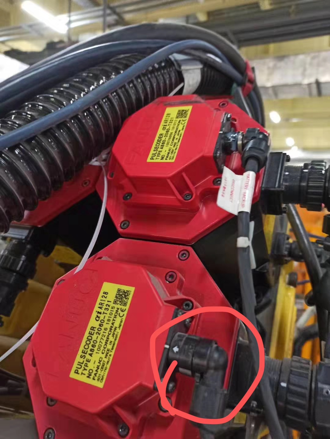 �l�ǿ�CR-7iA�C���˜p�������B�S��