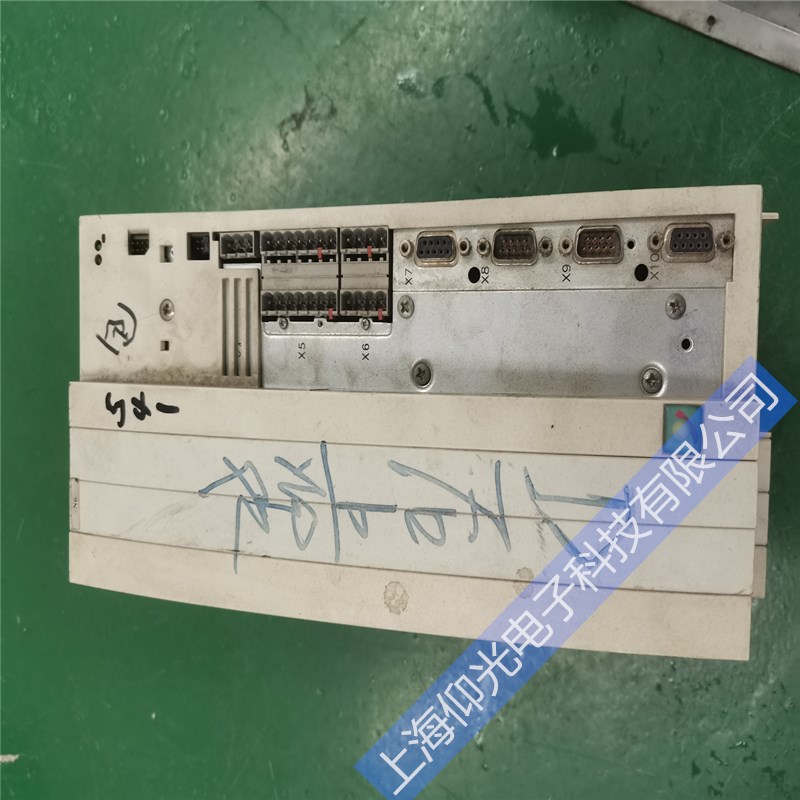  LENZE�����ŷ������S����늟o�@ʾ,���@ʾ�oݔ��