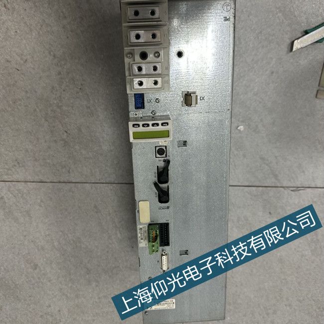 ������ʿ��kdvϵ���������a�����ϾS�����Ԓ