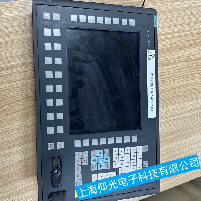 �G�����T�Ӕ�(sh��)��ϵ�y(t��ng)840D���_(k��i)�C(j��)�^(gu��)�����ߵ�һ��Ͳ���(d��ng)���ϾS�ޚgӭ��ԃ